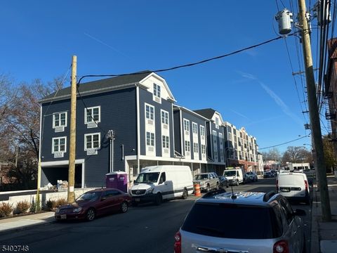 1137 Stuyvesant Ave Irvington Twp. NJ 07111