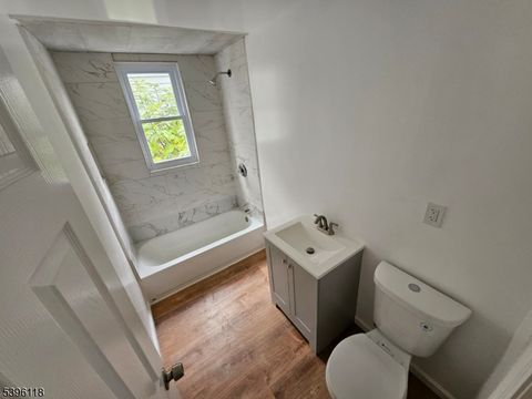 518 E 23Rd St 1R Paterson City NJ 07514