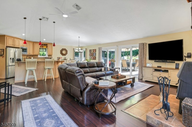 1034 Green Pond Rd