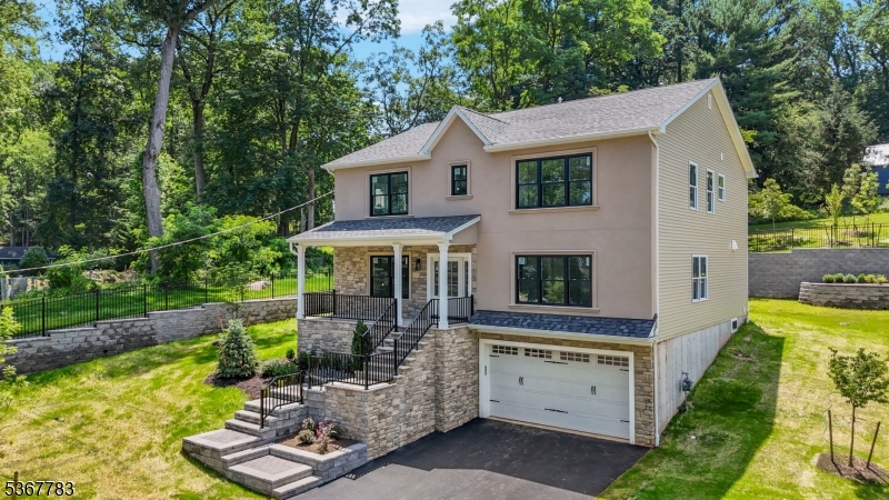 116 Whispering Hills Rd