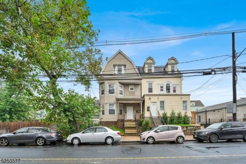 348 13Th Ave 3 Newark City NJ 07103