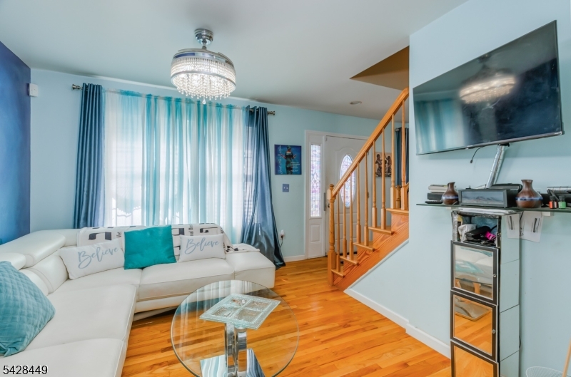 1633-1658 Grier Ave