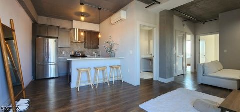 58-60 Elm St 601 Newark City NJ 07105