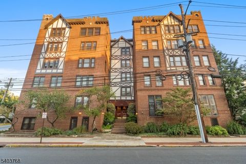 109 Grand Ave Englewood City NJ 07631