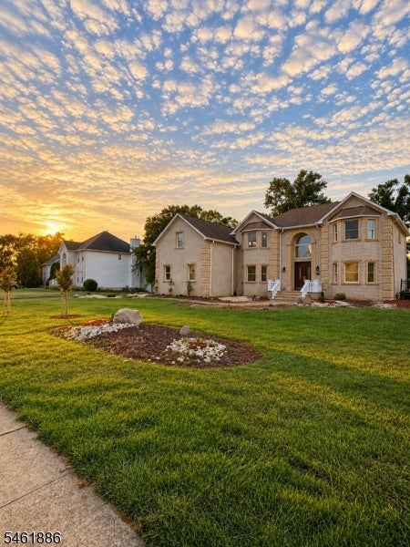 10 Yellowstone Dr