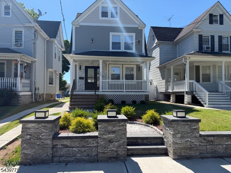 139 Weaver Ave