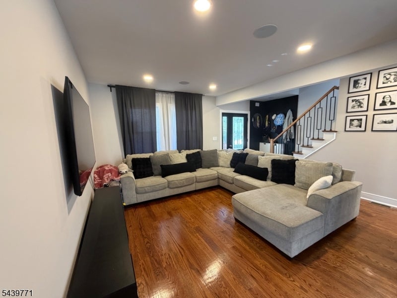 139 Weaver Ave