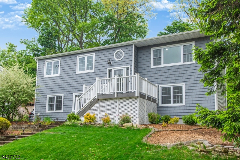 450 Herrick Dr