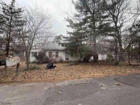 36 Juniper Rd Millville City NJ 08332