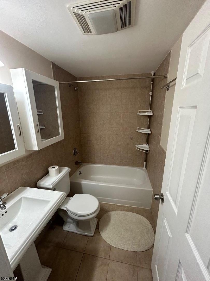 50 Pine St 214