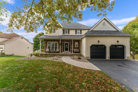 15 Byron Dr Lopatcong Twp. NJ 08865