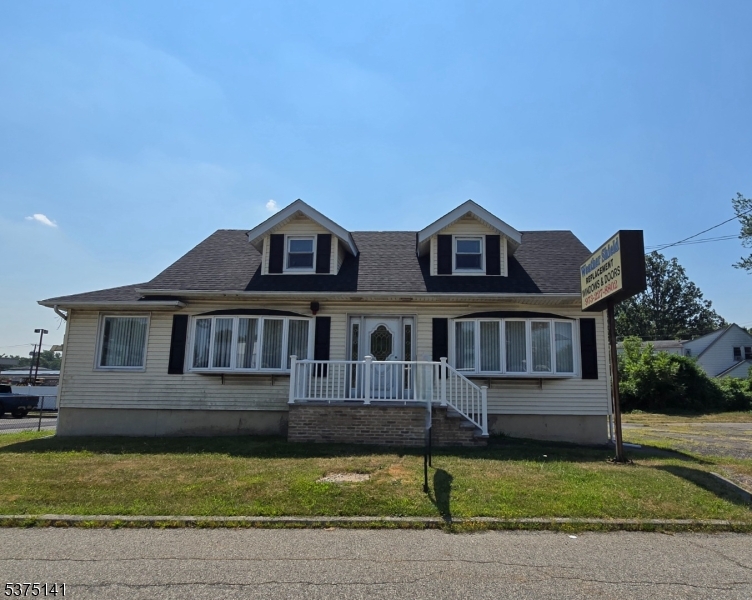 584-588 Us Highway 46