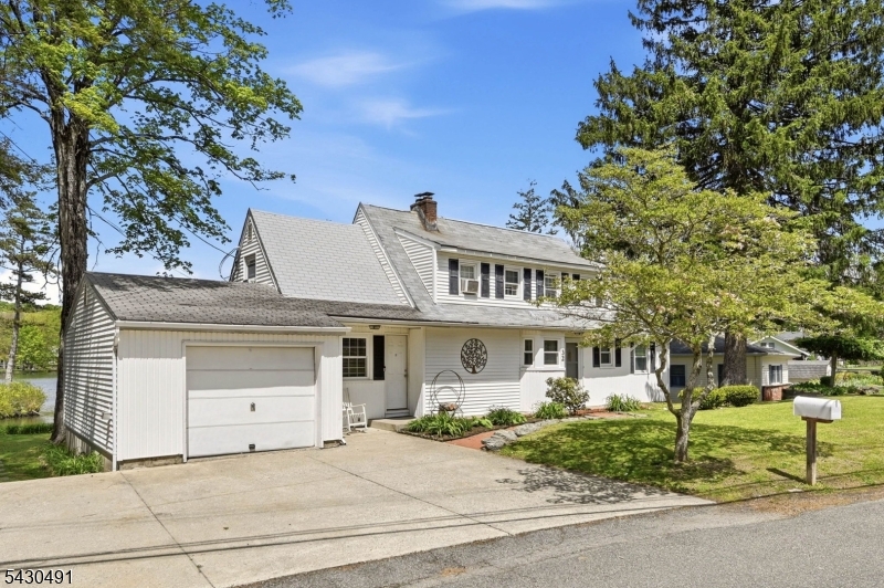 32 Telemark Rd