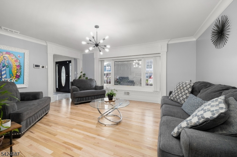 148 Jockey Hollow Way