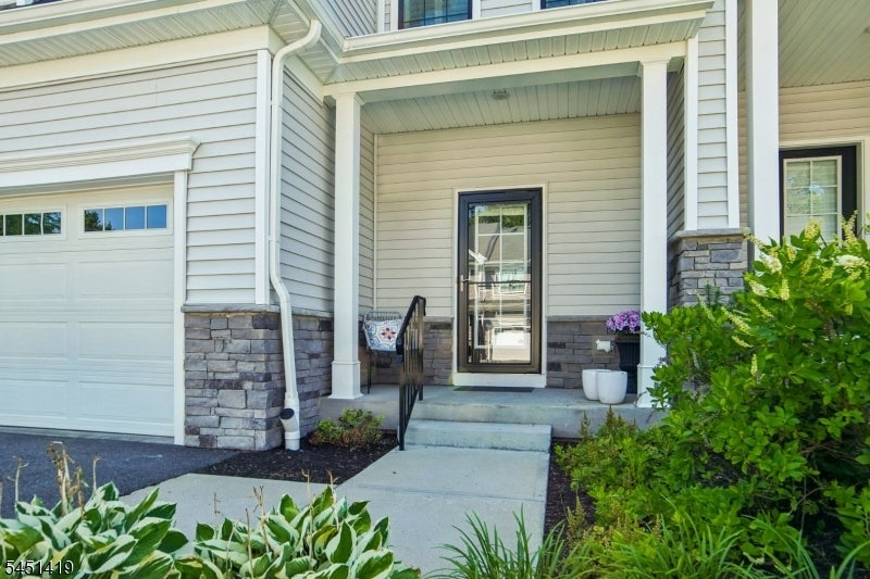 22 Kelsch Dr