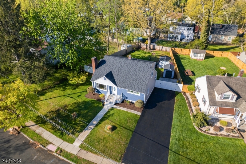 812 Sterling St