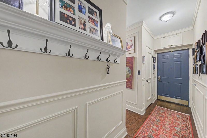 124 EAST MAIN STREET 305