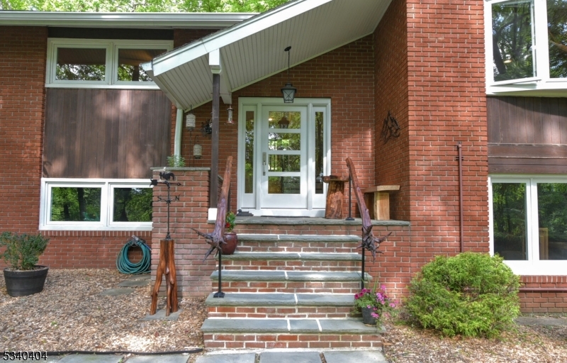 30 Brookvale Rd