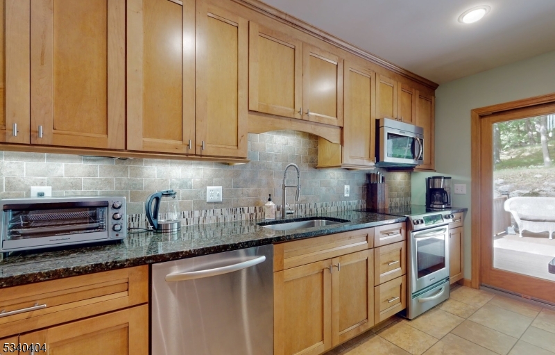 30 Brookvale Rd