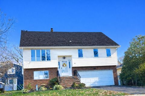 191 Pershing Rd 2 Clifton City NJ 07013