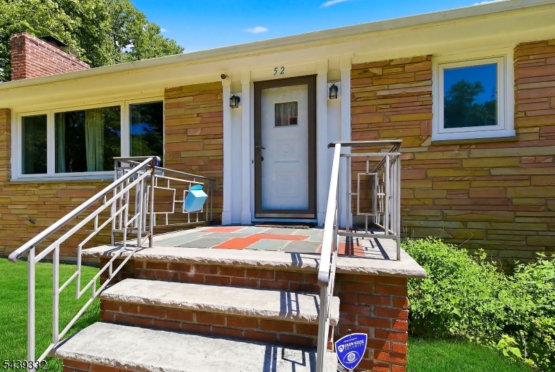 52 Manger Rd