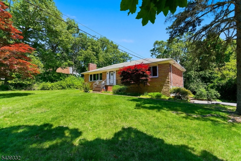 52 Manger Rd