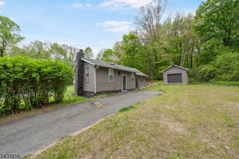 17 Carr Ln