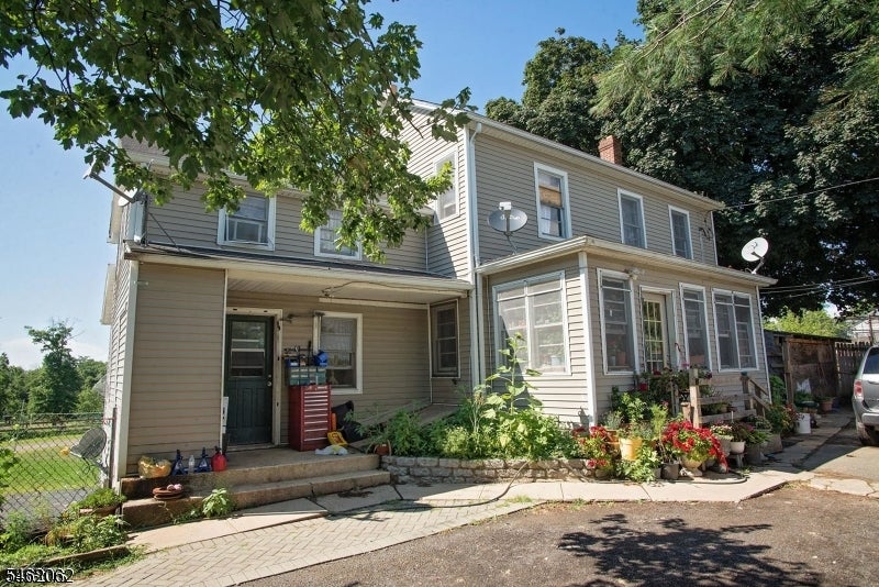 90 Old Georgetown Rd