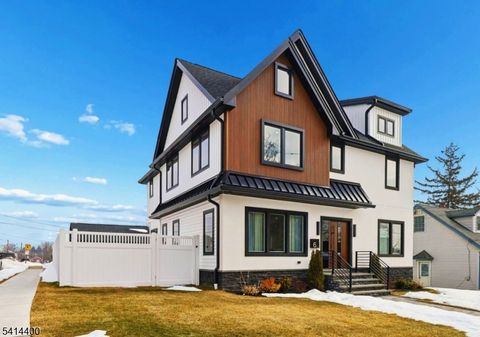 6 Hillside Ter Wallington Boro NJ 07057