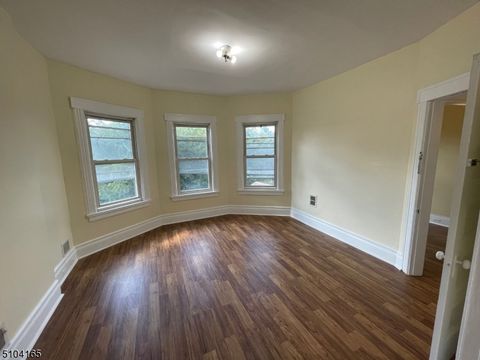 4 Dewitt Ave Belleville Twp. NJ 07109