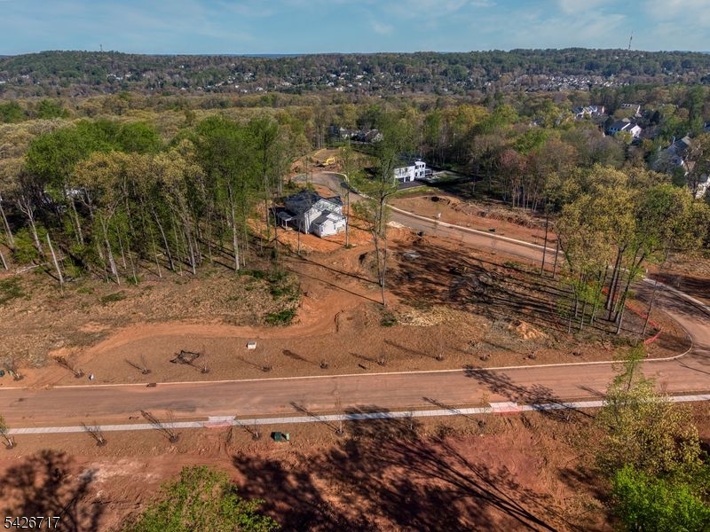 6 Harlow Pointe Cove