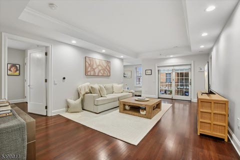 Featured picture for the property 4001512
