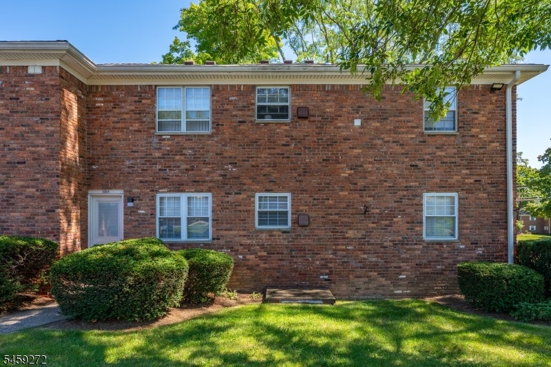 1301A Valley Rd A