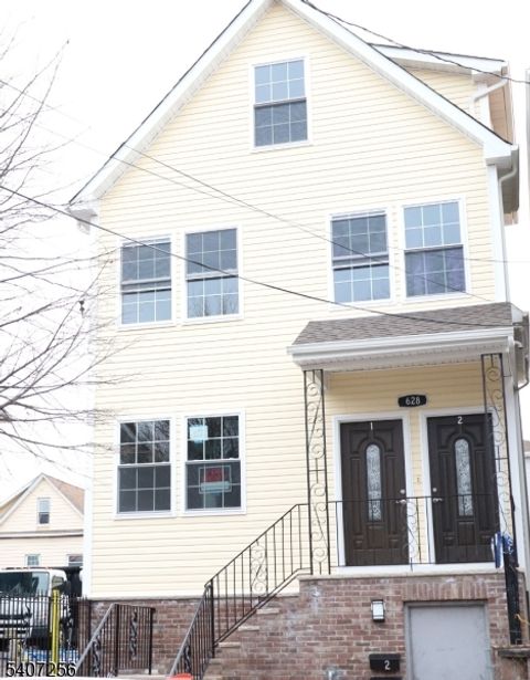 626 Court St 1 Elizabeth City NJ 07206