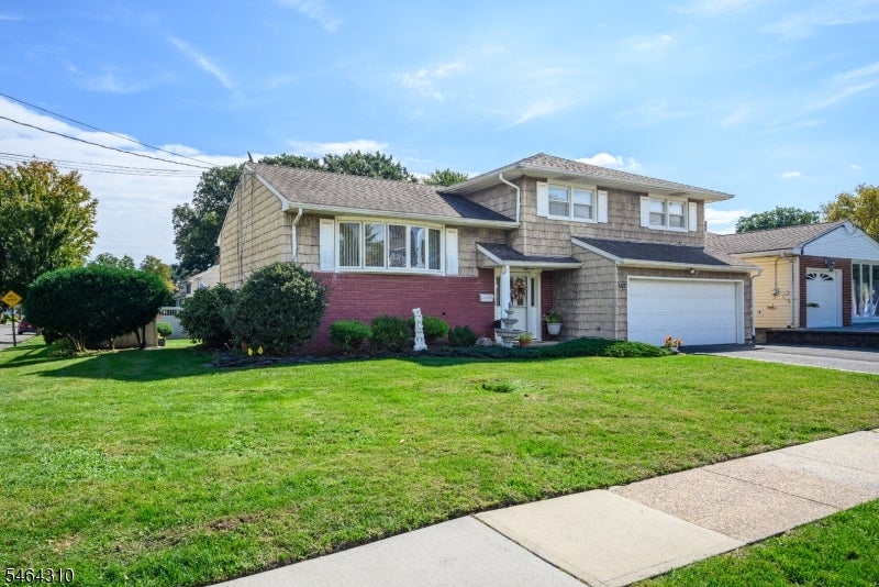 385 Jensen Ave