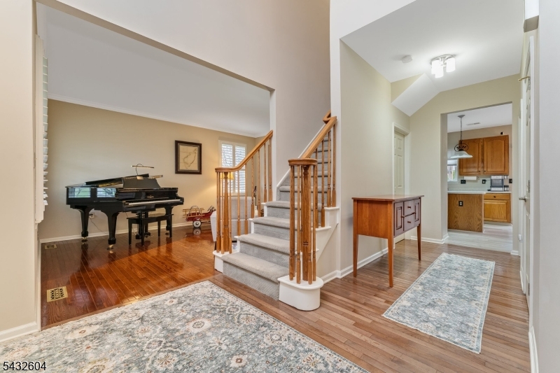 801 Price Place