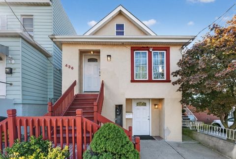 Photo of 436 Cliff St, Fairview, NJ 07022 (MLS # 3994898)