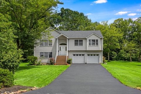 43 Kuntz Avenue Berkeley Heights Twp. NJ 07922