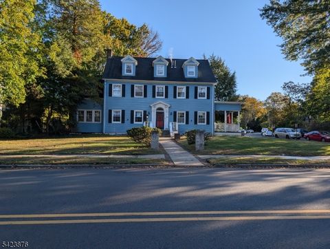 833 Salem Ave Hillside Twp. NJ 07205