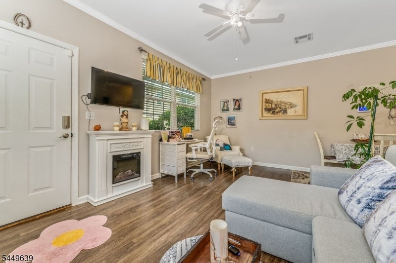 17 William Martin Way 17