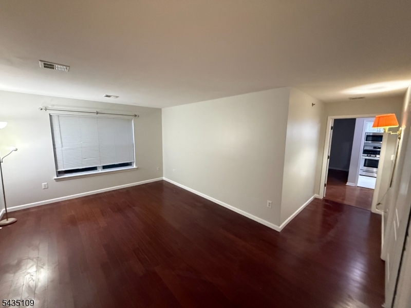 901 Stuyvesant - Unit 110 110
