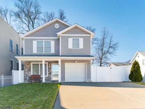 902 Spruce St Roselle Boro NJ 07203