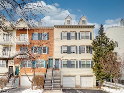 42 Krueger Ct Newark City NJ 07103