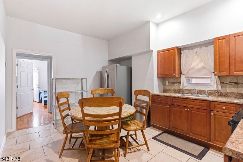 161 Seaview Ave