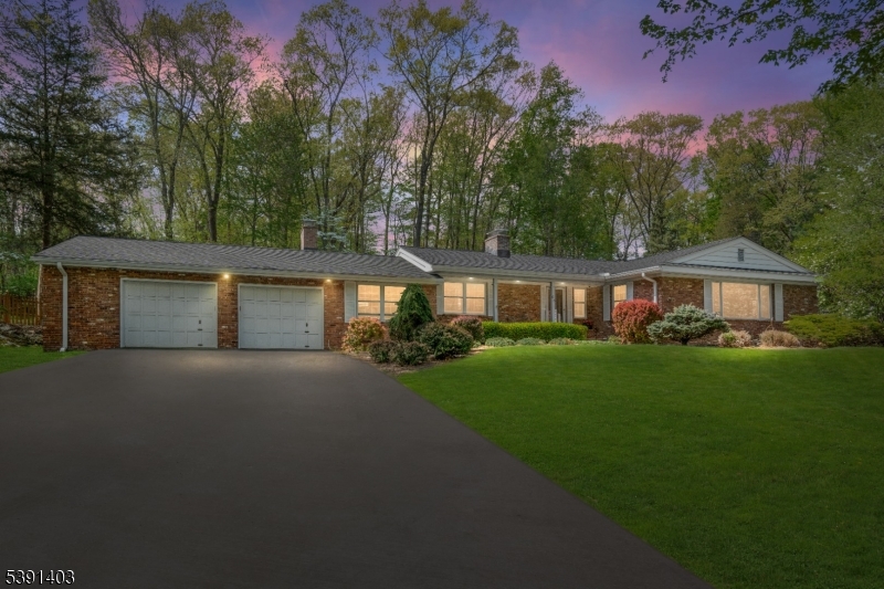 68 Fox Hollow Rd