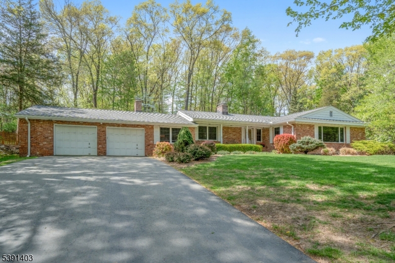 68 Fox Hollow Rd