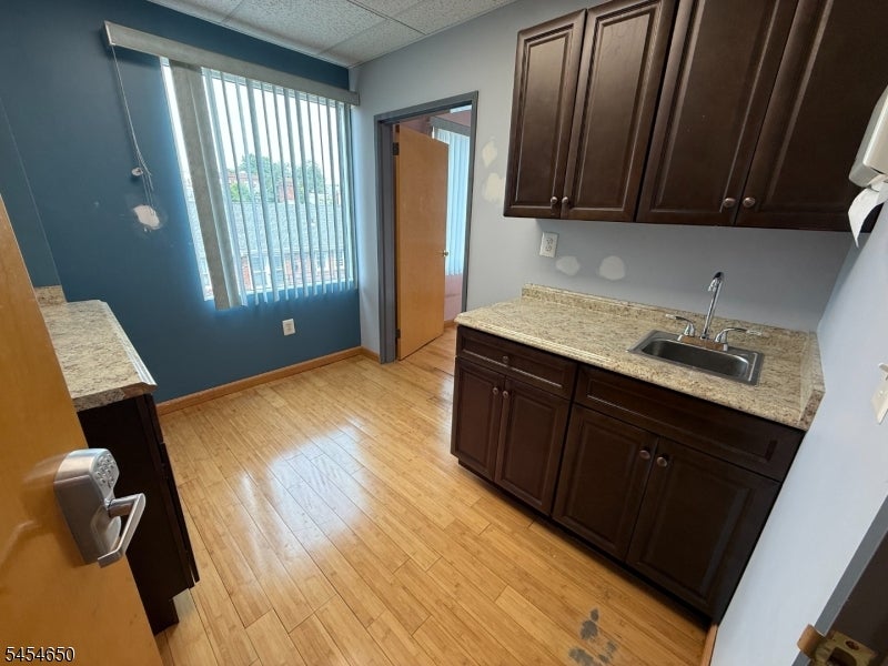 312 Belleville Tpke