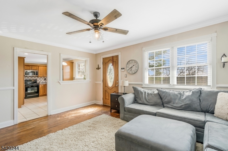 123 Thatchers Hill Rd