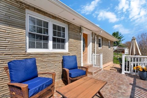 123 Thatchers Hill Rd Raritan Twp. NJ 08822