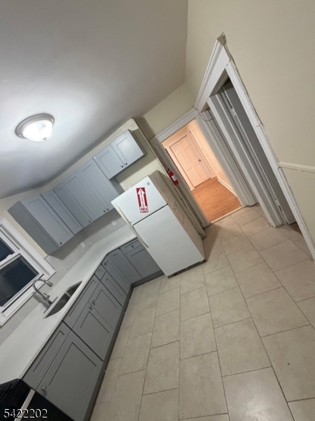 234 Waverly Pl APT 1 1